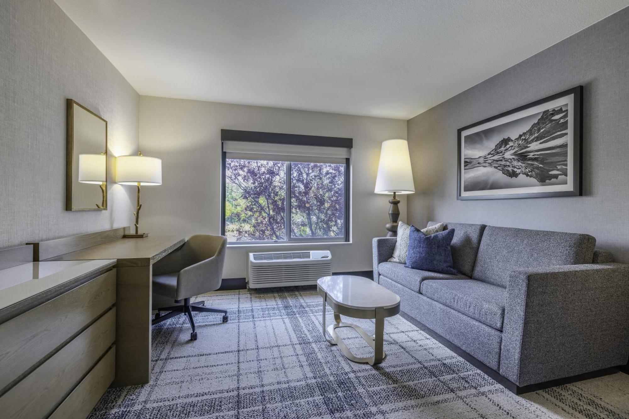 Hotel The Newberry Bend, Tapestry Collection By Hilton 4*