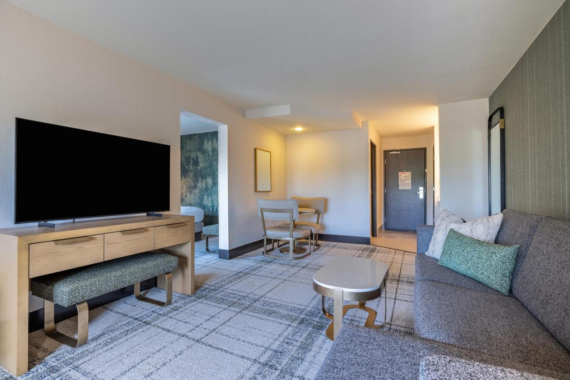 The Newberry Bend, Tapestry Collection By Hilton Hotel