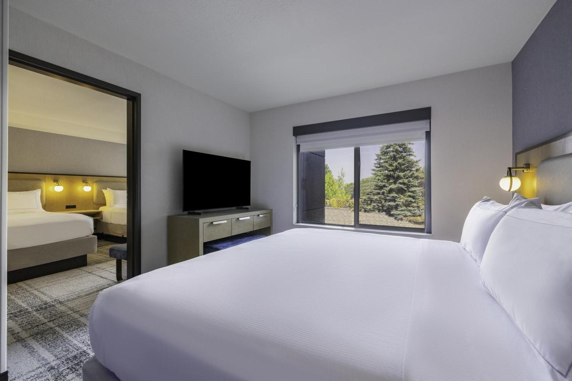 Hotel The Newberry Bend, Tapestry Collection By Hilton