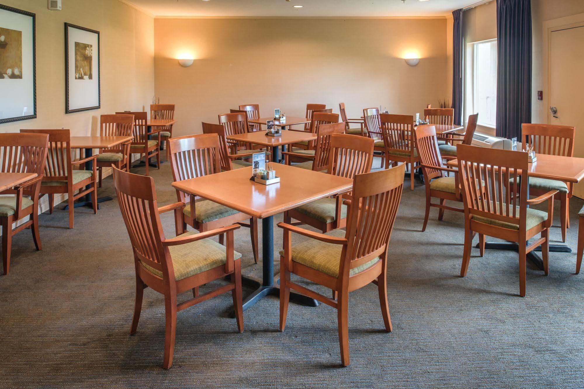 The Newberry Bend, Tapestry Collection By Hilton Hotel 4*